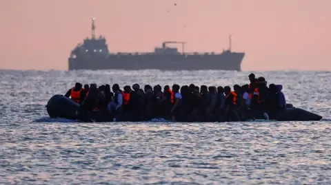 First Asylum Seeker Deported to France Under New Exchange Agreement