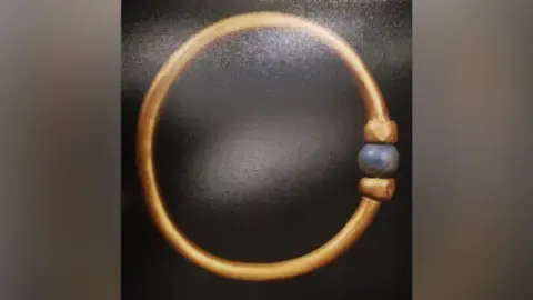 Egyptian Officials Confirm 3,000-Year-Old Bracelet Has Been Stolen and Destroyed