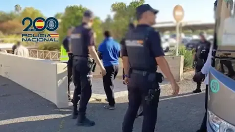 Spain Arrests 19 Suspects Suspected of Torture and Homicide Following 50 Migrants Vanish from Vessel